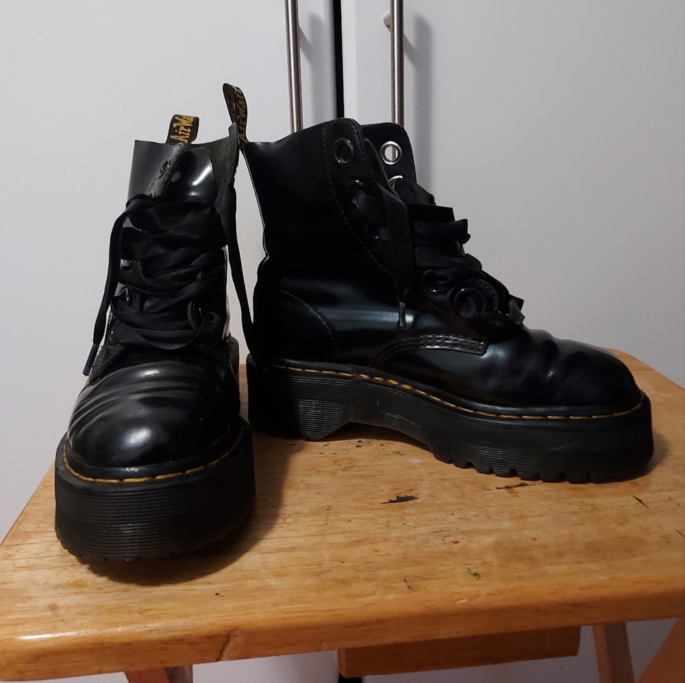 Molly Doc Martens - Picture 6 of 8